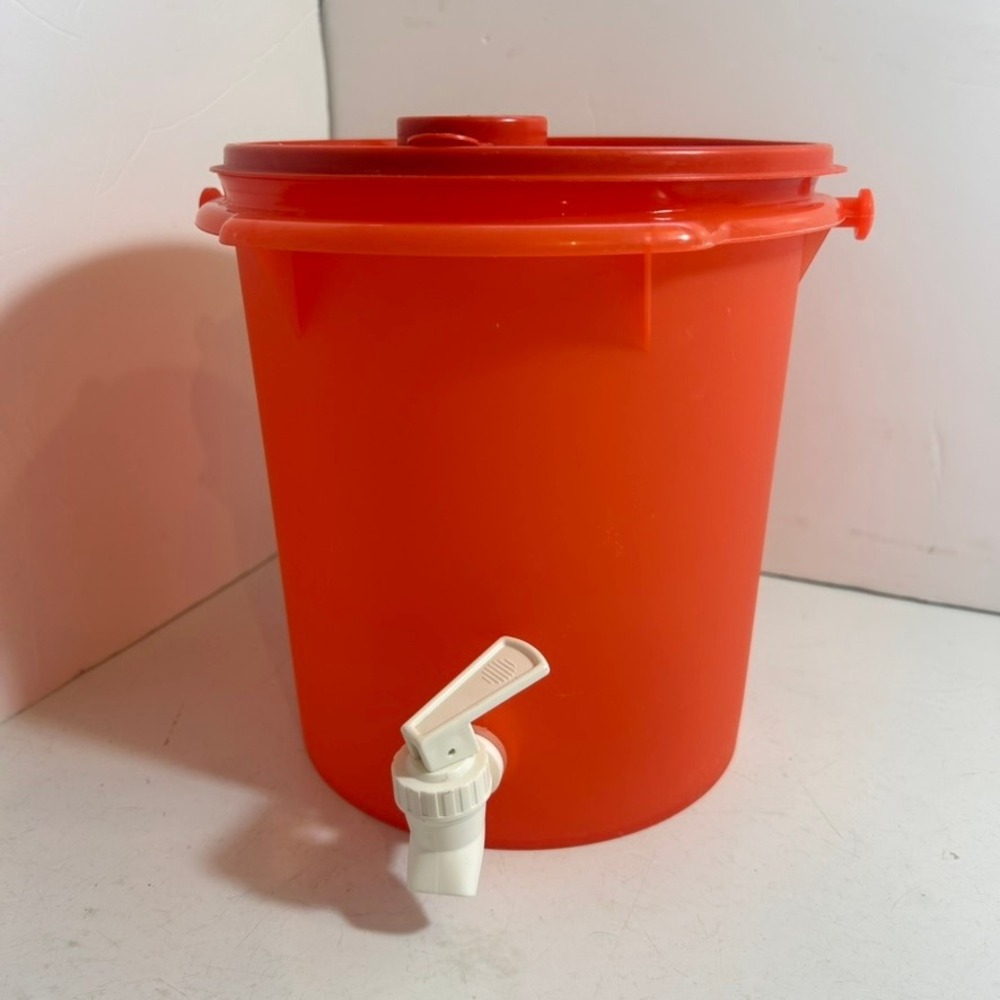 Vintage Tupperware Orange 5L Beverage Dispenser Spigot 1312 Round Water Jug‎ Lid